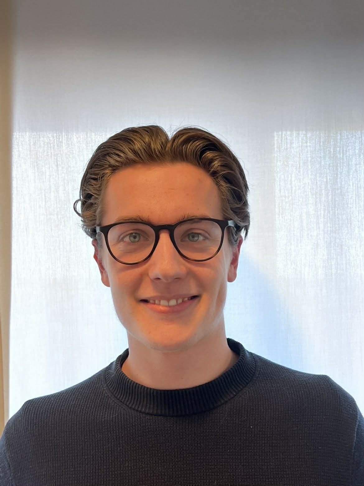 Elias Wilson - Daglig leder hos Grimstad Fasade & Vedlikehold